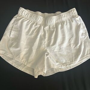 white athletic shorts Large